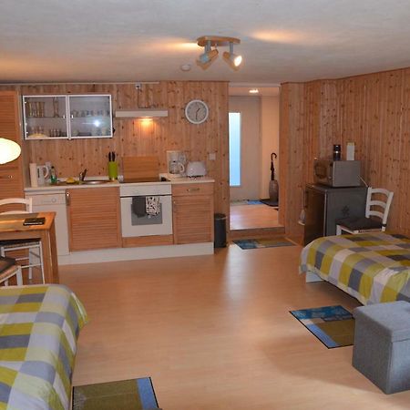 Souterrainappartement Bielefeld Eksteriør bilde